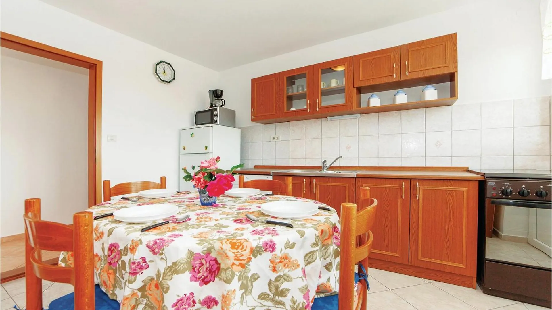 Amazing Apartment In Jadranovo With Wifi Croatia
